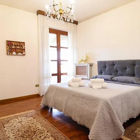 Prestige - With Balconies Monsummano Terme