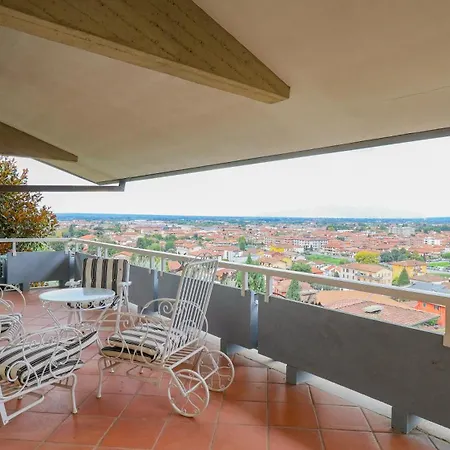Prestige - With Balconies * Monsummano Terme